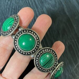 Malachite Elegant Green and Silver stretch  Bracelet